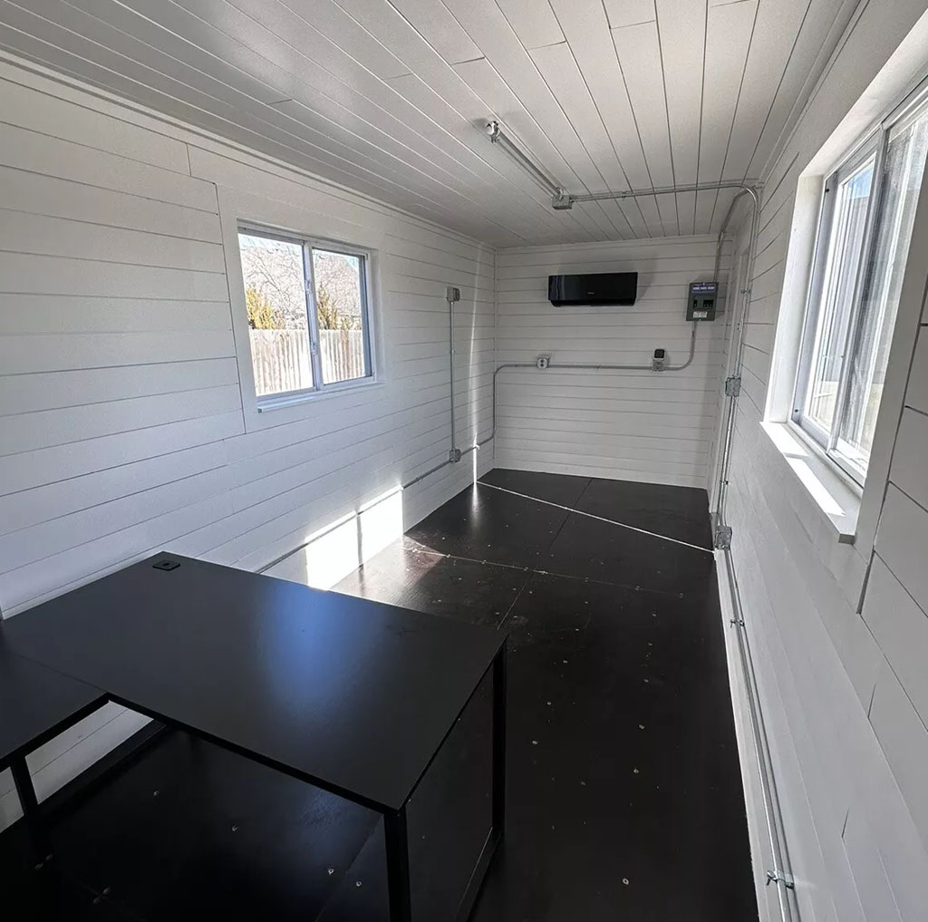20 ft 20’ Slate Gray Shiplap 120V Shipping Container Office Minisplit - Image 5